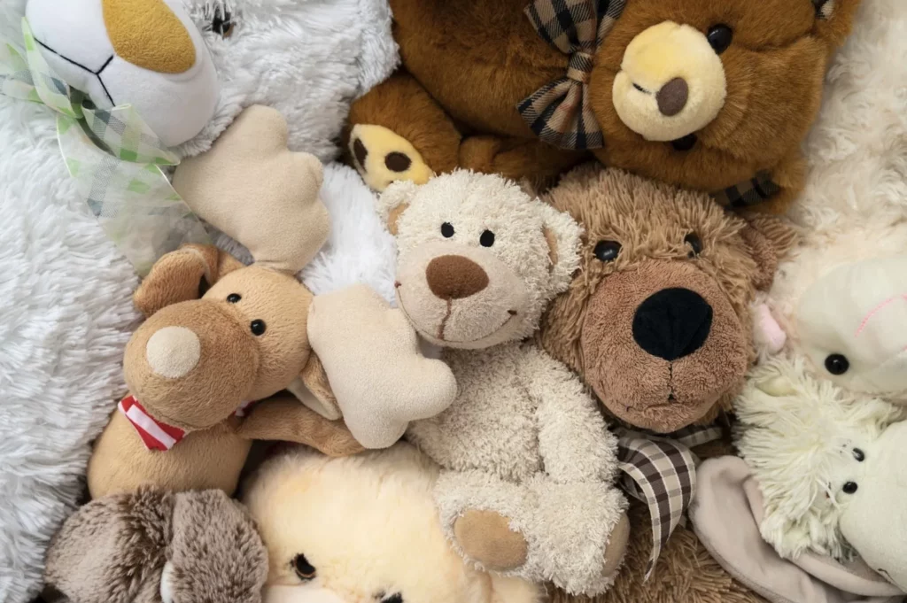 Comment nettoyer les jouets d'enfant et peluches ?
